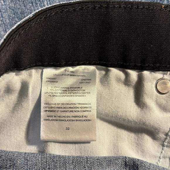 2/$30 Genuine Dickies Flex Denim Jeans Size 32 - Picture 7 of 7